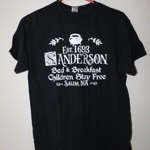Sanderson Sisters Bed & Breakfast - Salem MA tourist t shirt Hocus Pocus horror
